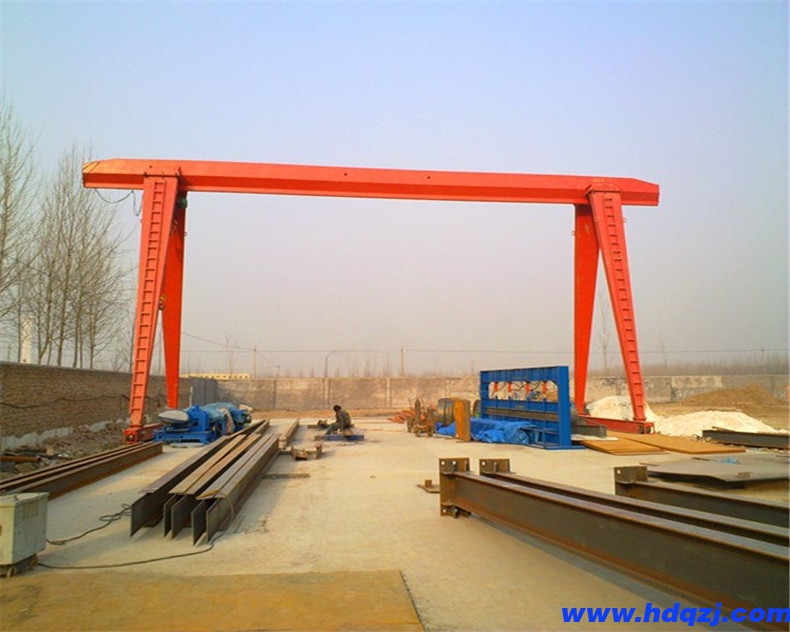 龍門(mén)吊在建筑工地的作用和價(jià)值是什么？